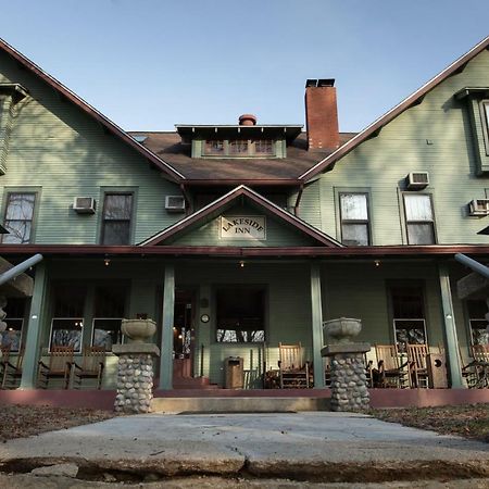 Lakeside Inn Екстериор снимка