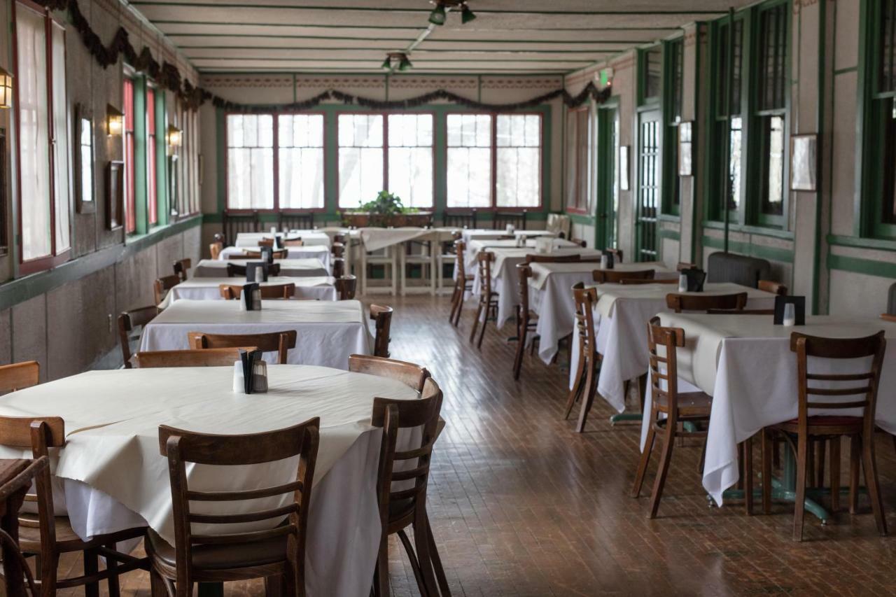 Lakeside Inn Екстериор снимка